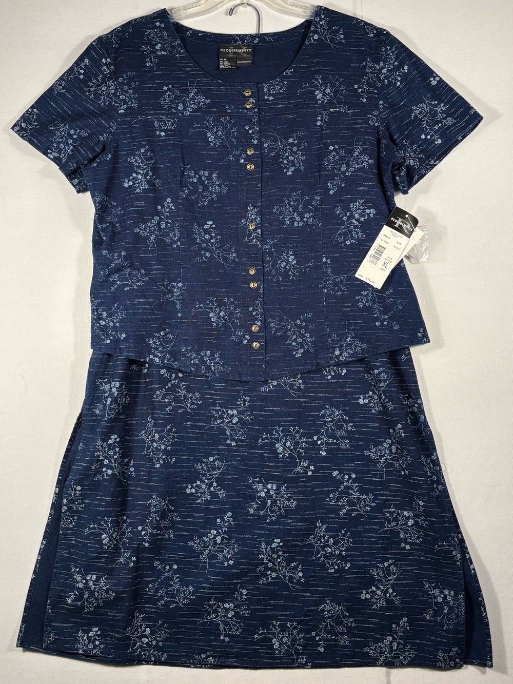 Requirements Women’s XL Denim Blue Floral Button-Up Casual Top and Skirt Set